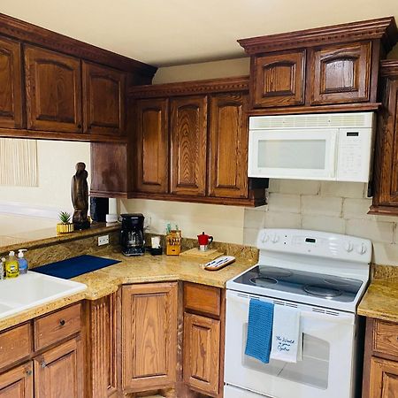 Brownsville Comfort 2 Bedroom 1 Bath , Spacious Kitchen And Outdoor Home Esterno foto
