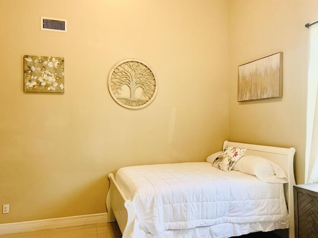 Brownsville Comfort 2 Bedroom 1 Bath , Spacious Kitchen And Outdoor Home Esterno foto