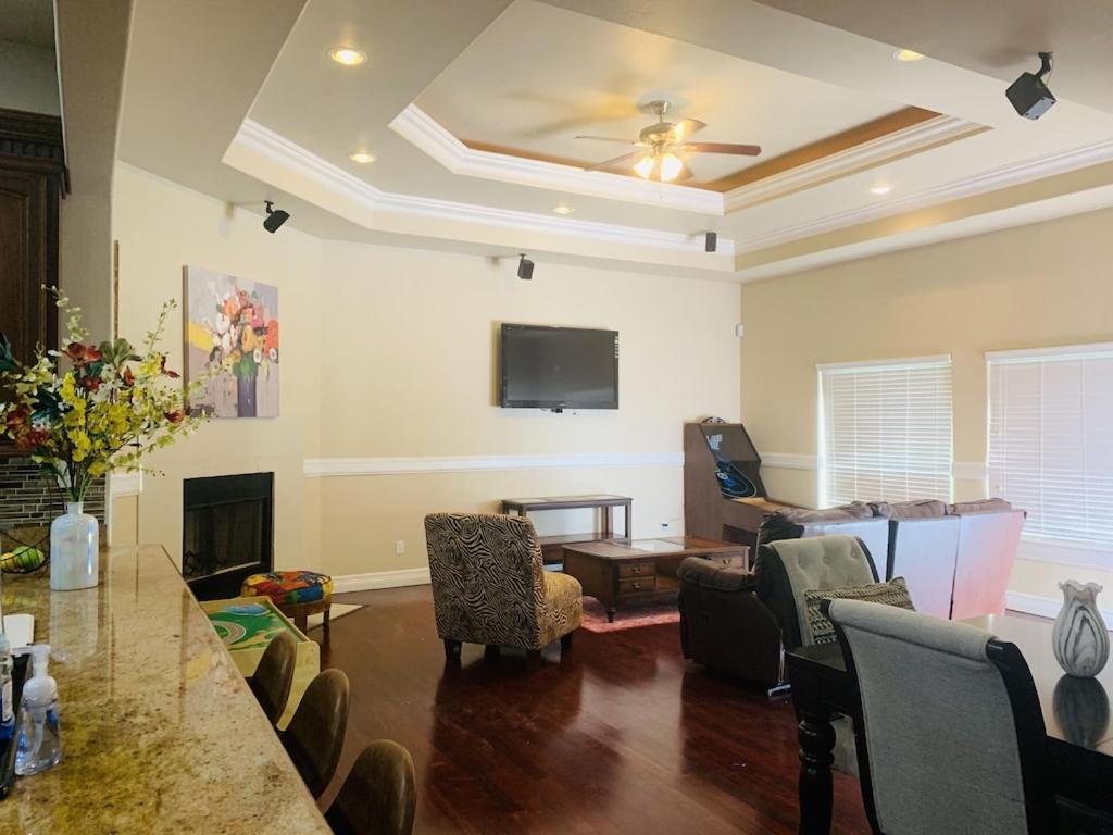 Brownsville Comfort 2 Bedroom 1 Bath , Spacious Kitchen And Outdoor Home Esterno foto