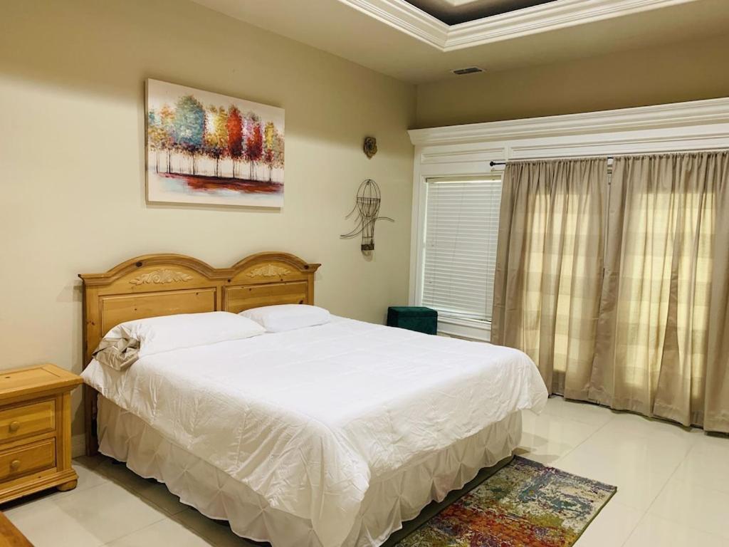 Brownsville Comfort 2 Bedroom 1 Bath , Spacious Kitchen And Outdoor Home Esterno foto