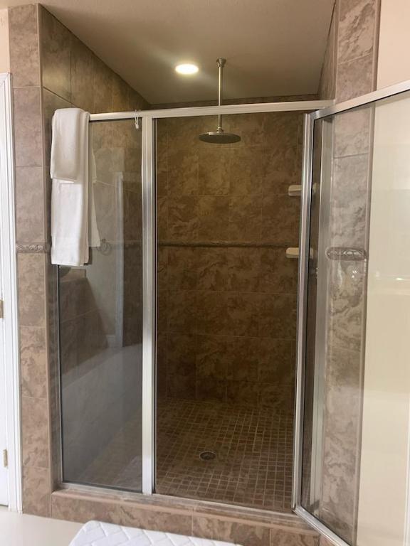 Brownsville Comfort 2 Bedroom 1 Bath , Spacious Kitchen And Outdoor Home Esterno foto
