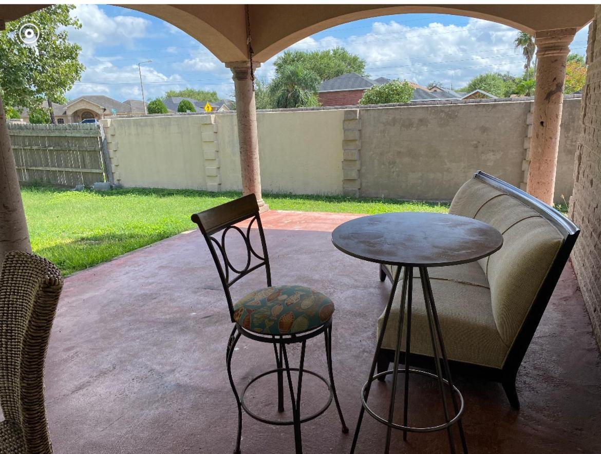 Brownsville Comfort 2 Bedroom 1 Bath , Spacious Kitchen And Outdoor Home Esterno foto